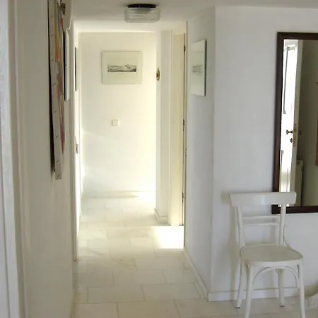 Holiday home Bellevue Nea Styra
